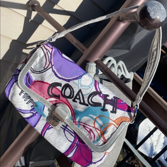 Coach Poppy Limited Edition Layla Graffiti Shoulder Purse - Picture 2 of 5